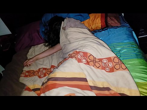 ❤️ सौतेनी आमा सुतेको बेला आफ्नी जवान सौतेनी आमालाई पिट्दै। ❤️❌ ne.hdpornpics.ru मा ☑